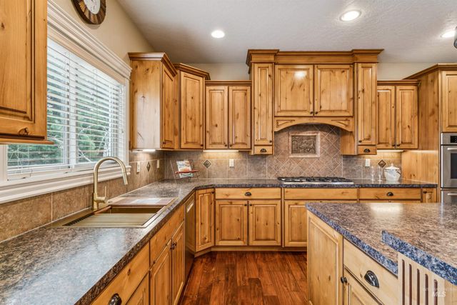 12312 S Brunswick Way, Nampa, ID 83686