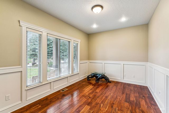 12312 S Brunswick Way, Nampa, ID 83686