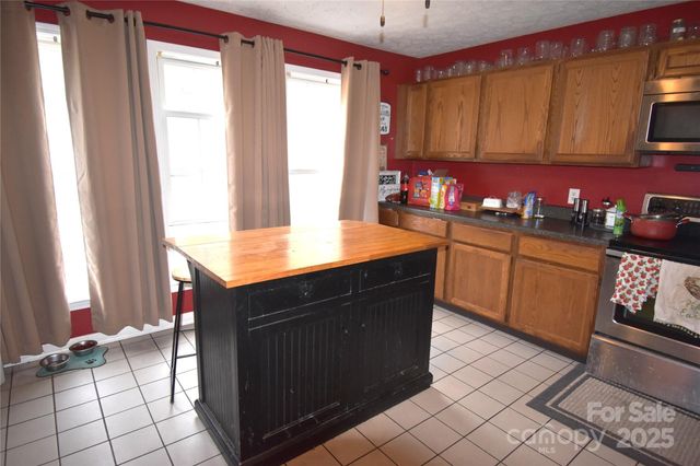 963 Sunbeam Drive, Lincolnton, NC 28092
