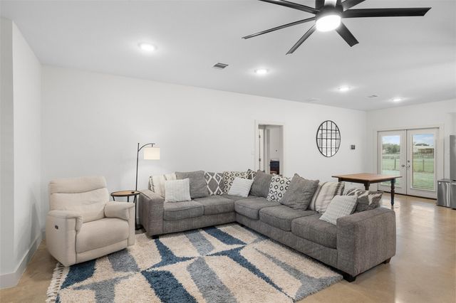 44206 Springer Road, Hempstead, TX 77445