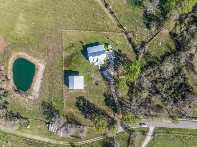 44206 Springer Road, Hempstead, TX 77445