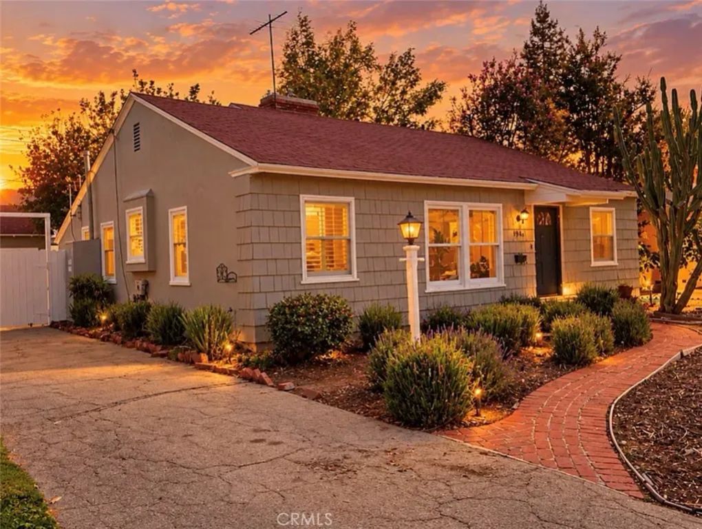 6548 Colbath, Van Nuys, CA 91401