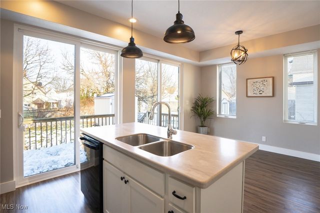 4414 Bucyrus Avenue, Cleveland, OH 44109