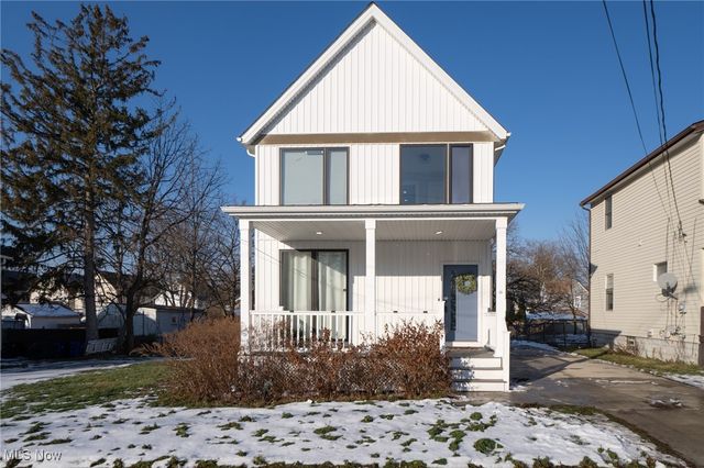 4414 Bucyrus Avenue, Cleveland, OH 44109