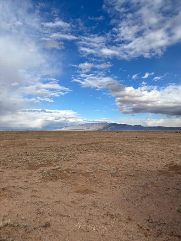 Quintero Ave Lot: 22 Block:147, Veguita, NM 87062