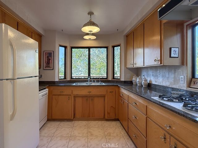 1570 Richard, Cambria, CA 93428