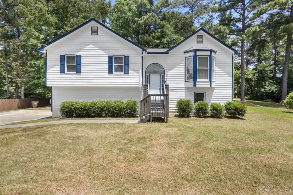 624 Silverthorne Circle, Douglasville, GA 30134