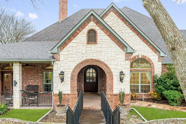 4491 Lake Breeze Drive, Mckinney, TX 75071