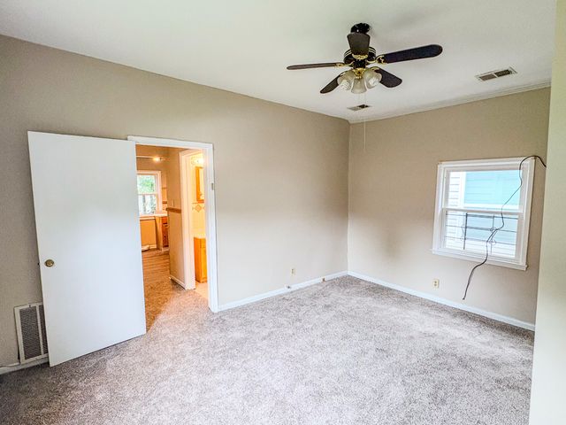 869 Whitney Avenue, Lexington, KY 40508