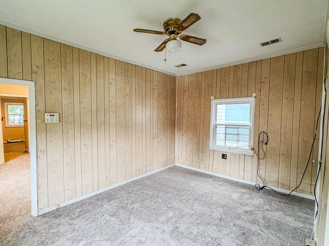 869 Whitney Avenue, Lexington, KY 40508