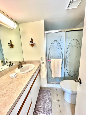 8880 Sunrise Lakes Blvd 209, Sunrise, FL 33322