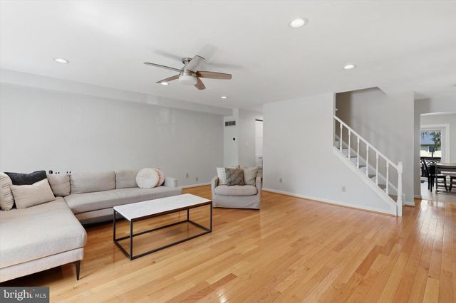 400 JEAN DR, King Of Prussia, PA 19406