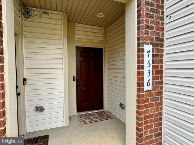 7536 BRUNSON CIR, Gainesville, VA 20155