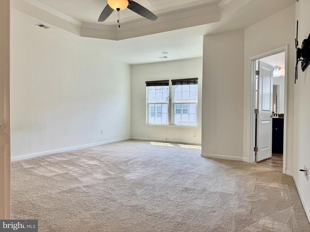 7536 BRUNSON CIR, Gainesville, VA 20155