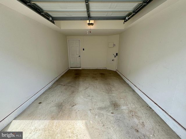7536 BRUNSON CIR, Gainesville, VA 20155