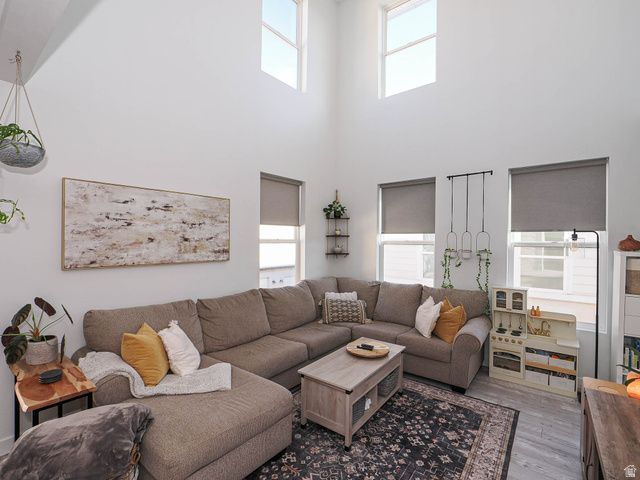 5297 W BOWSTRING WAY, South Jordan, UT 84009