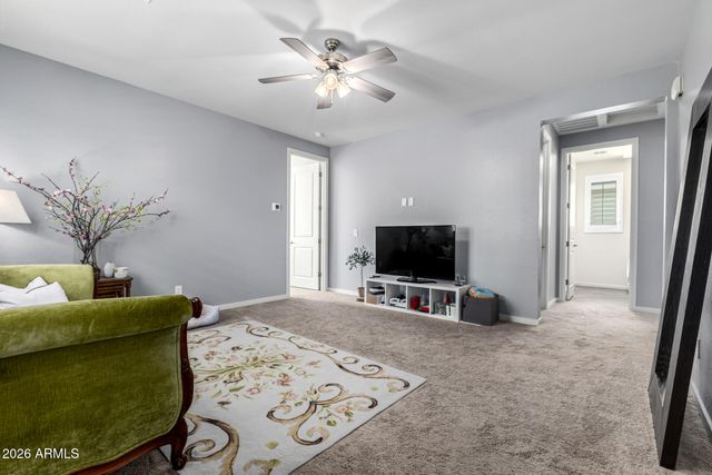 3557 E TINA Drive, Phoenix, AZ 85050