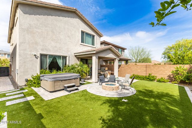 3557 E TINA Drive, Phoenix, AZ 85050