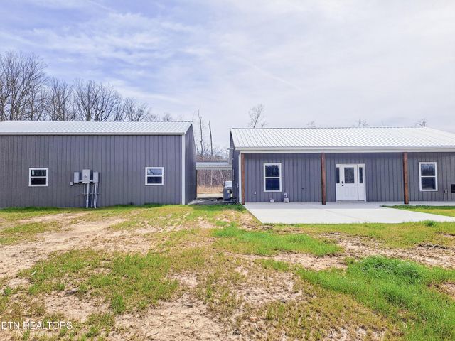 4907 Newton Rd, Crossville, TN 38572