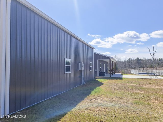 4907 Newton Rd, Crossville, TN 38572