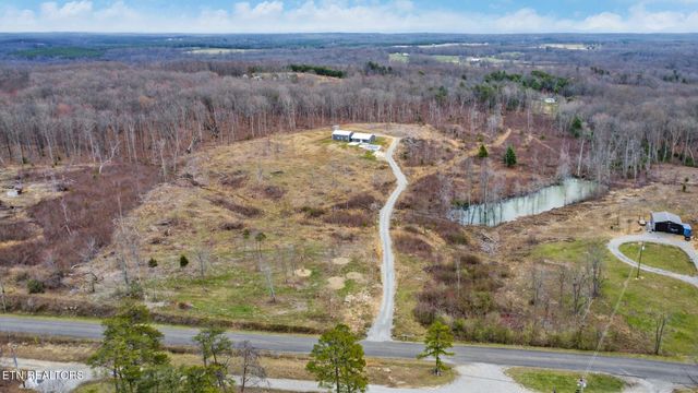 4907 Newton Rd, Crossville, TN 38572