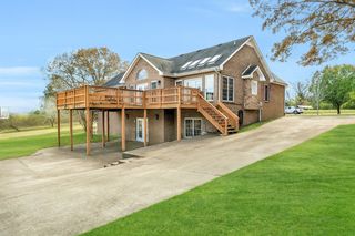 311 Downs Rd, Cumberland City, TN 37050