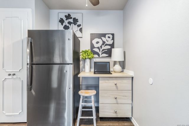 8038 Broadway Apt 225L, San Antonio, TX 78209