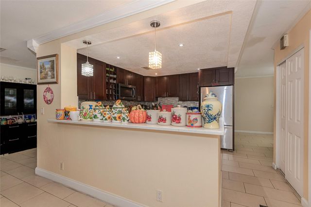 4921 NW 15th Ave, Deerfield Beach, FL 33064