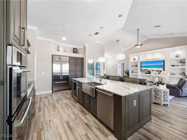 3109 SE 18th PL, Cape Coral, FL 33904