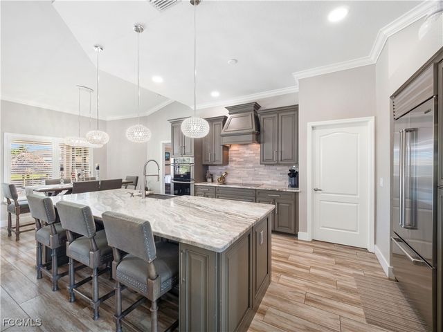 3109 SE 18th PL, Cape Coral, FL 33904