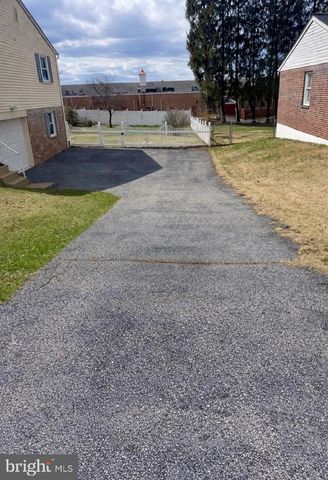 38 COVINGTON DR, Shrewsbury, PA 17361