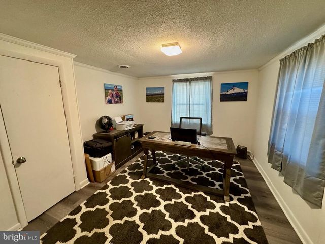 38 COVINGTON DR, Shrewsbury, PA 17361