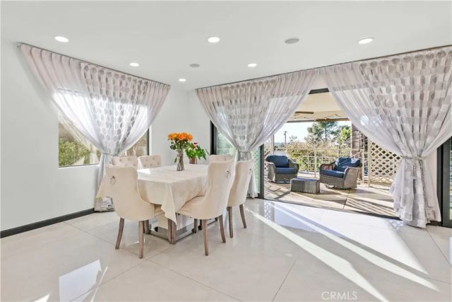 10533 Samoa Avenue, Tujunga, CA 91042