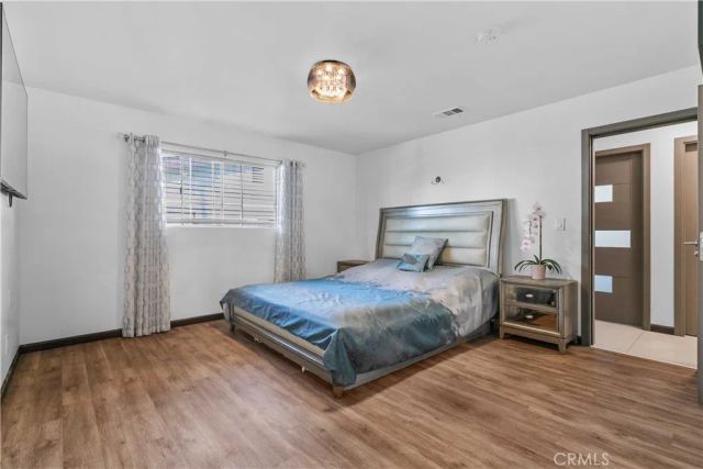 10533 Samoa Avenue, Tujunga, CA 91042