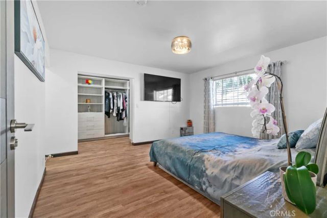 10533 Samoa Avenue, Tujunga, CA 91042