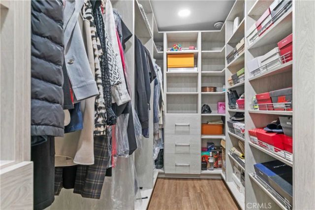 10533 Samoa Avenue, Tujunga, CA 91042