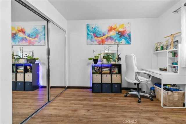 10533 Samoa Avenue, Tujunga, CA 91042