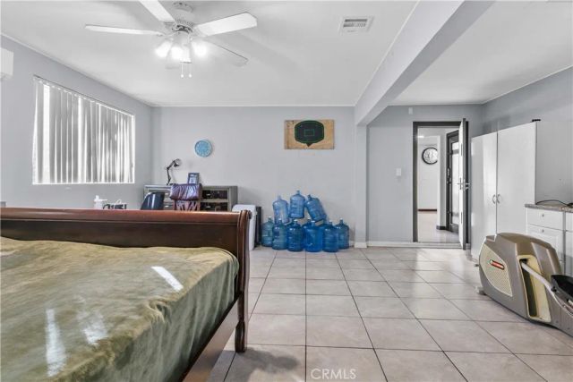 10533 Samoa Avenue, Tujunga, CA 91042