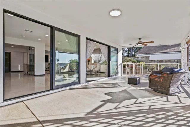 10533 Samoa Avenue, Tujunga, CA 91042