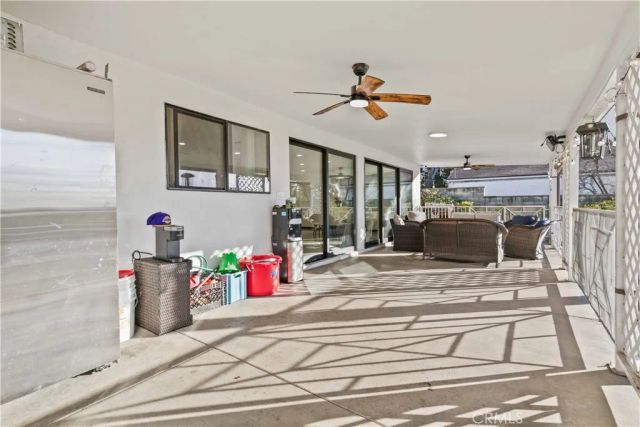 10533 Samoa Avenue, Tujunga, CA 91042