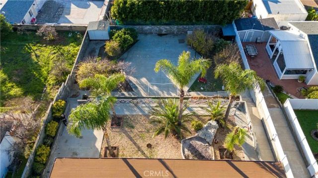 10533 Samoa Avenue, Tujunga, CA 91042