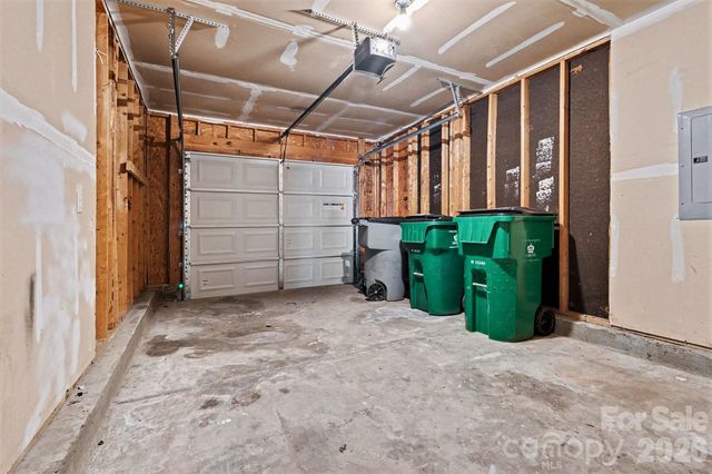 3923 E Cedar Hill Drive, Charlotte, NC 28273