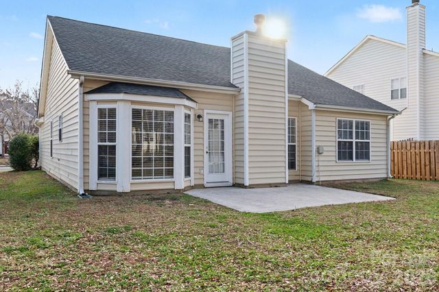 3923 E Cedar Hill Drive, Charlotte, NC 28273