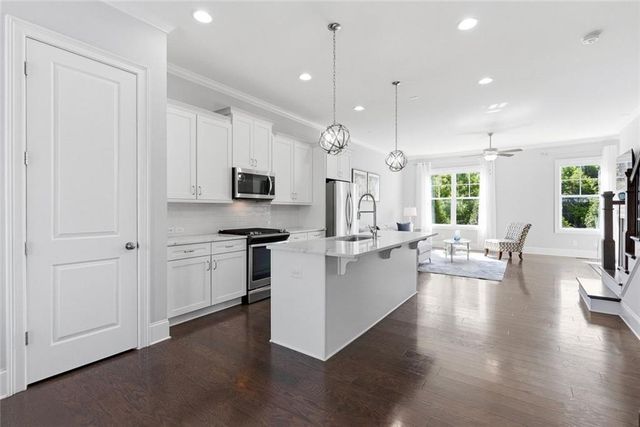 10196 Windalier Way, Roswell, GA 30076