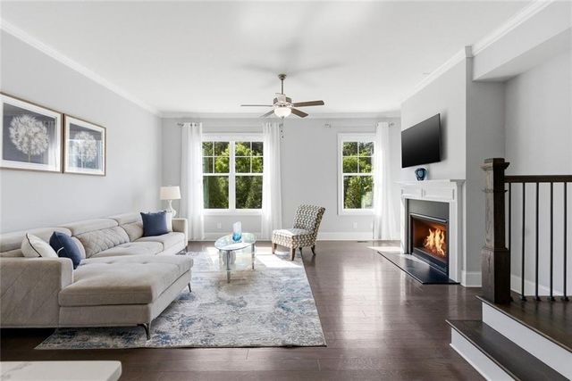 10196 Windalier Way, Roswell, GA 30076