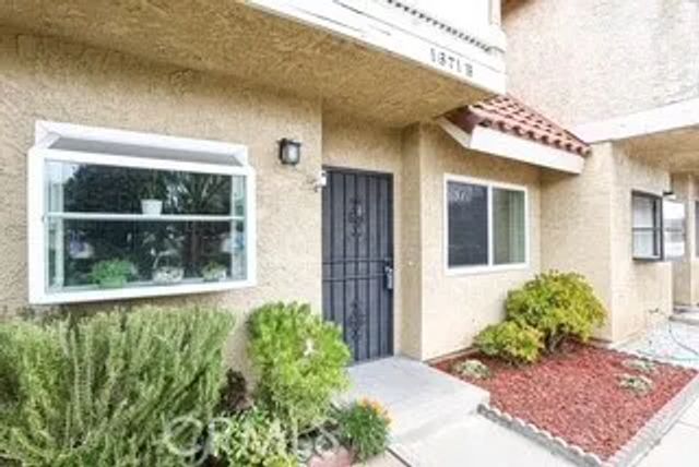 1671 E Kingsley B, Pomona, CA 91767