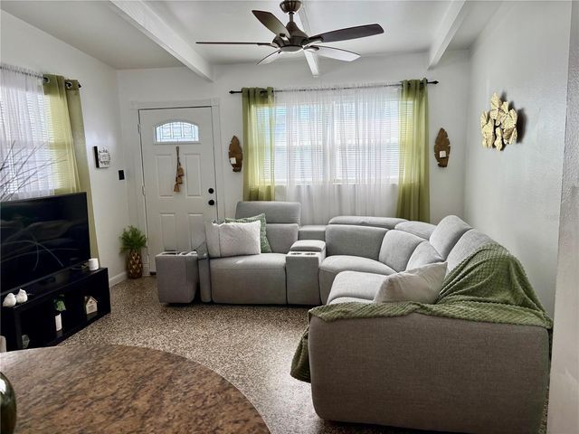 7702 PATRICIAN PLACE, Tampa, FL 33619