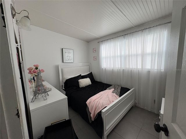 7702 PATRICIAN PLACE, Tampa, FL 33619