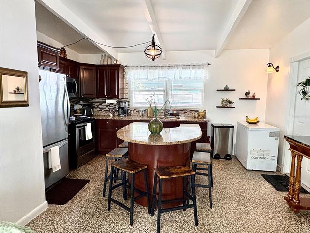 7702 PATRICIAN PLACE, Tampa, FL 33619