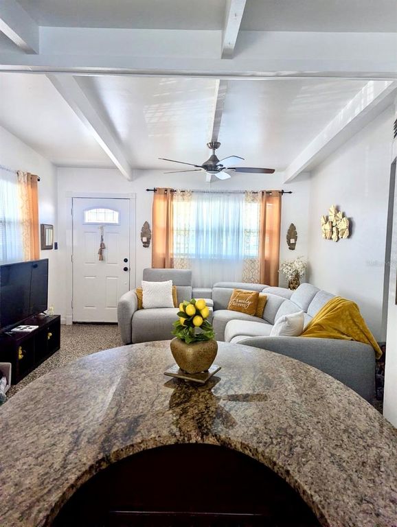 Image 17 of property listing at 7702 PATRICIAN PLACE, Tampa, FL 33619